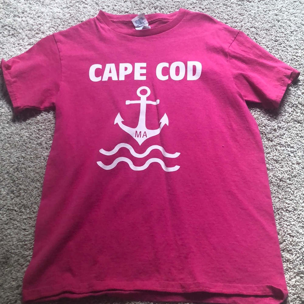 Pink cape cod tee barely worn